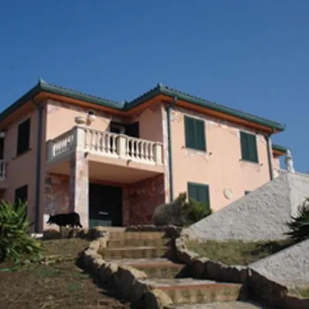 Houseciaccia Lejlighed